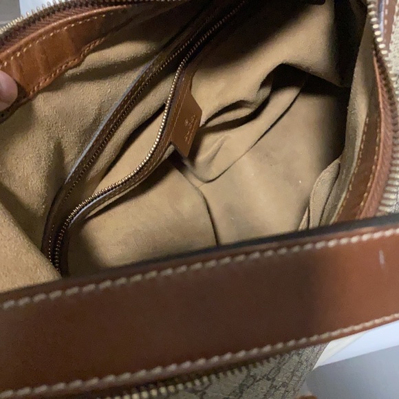 Authentic Gucci bag - Picture 2 of 3